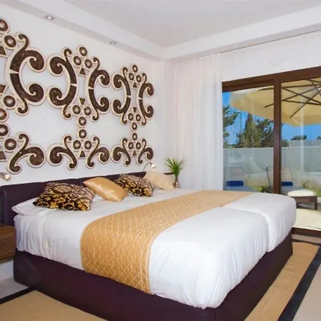 Semesteranläggning (resort) Alondra 5*